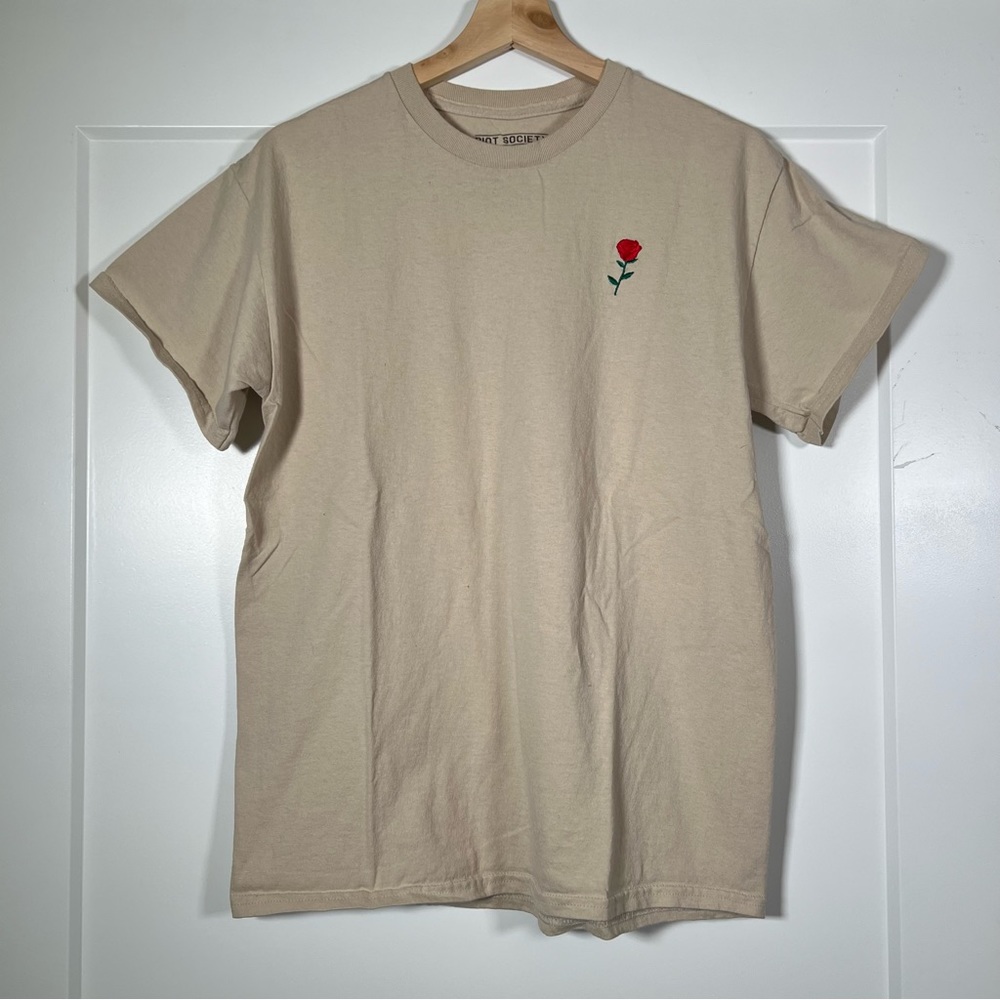 Riot Society Rose T Men’s Medium